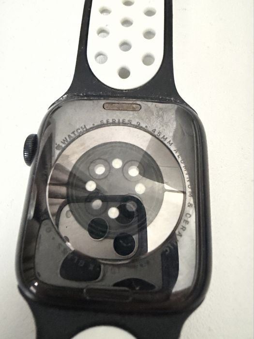 Apple Watch Seria 9 45 MM
