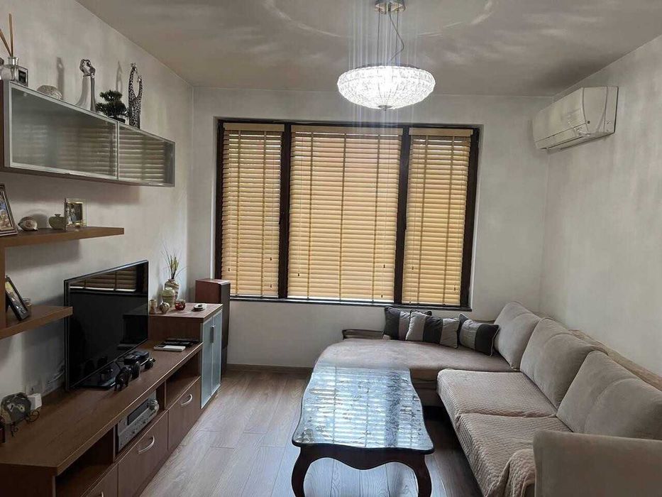 Продава се Двустаен апартамент в Пловдив, Мараша - 64 кв.м за 1052 €/кв.м - Снимка #1