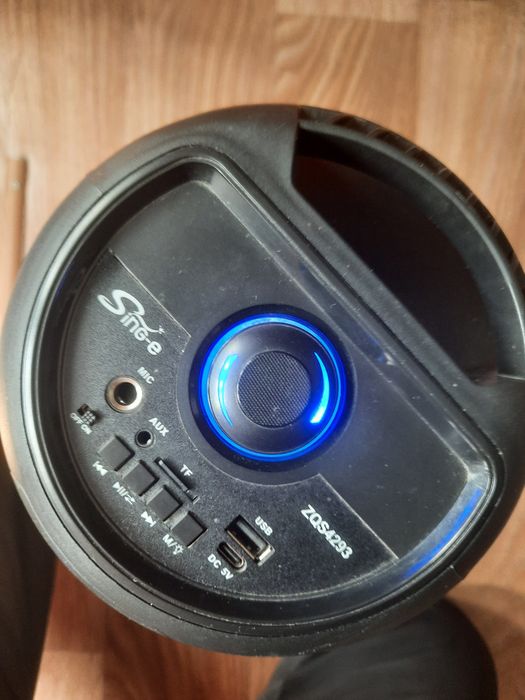 Портативная Bluetooth-колонка