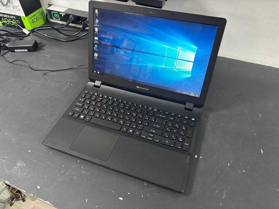 Ноутбук Acer в хорошем сосотояний