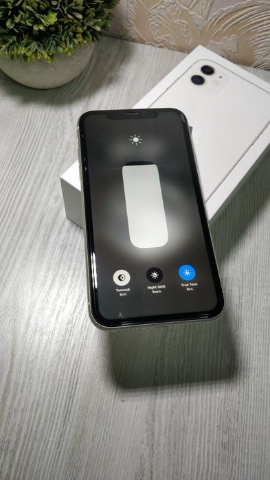 iPhone 11 в идеальном состоянии, 128Gb , 71% батарея.