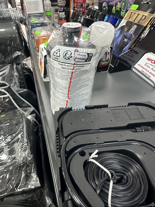 Оригинален компресор за гуми + лепило