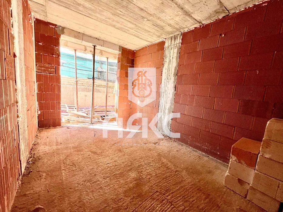 Тристаен апартамент в кв. Горна Баня