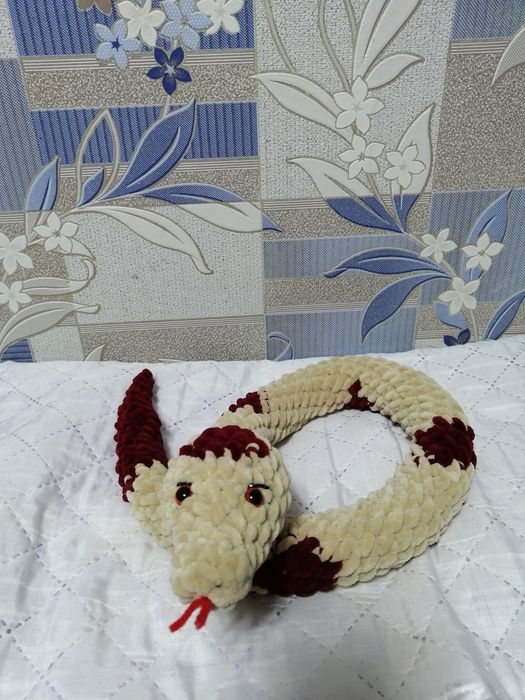 Вязаные игрушки ручной работы