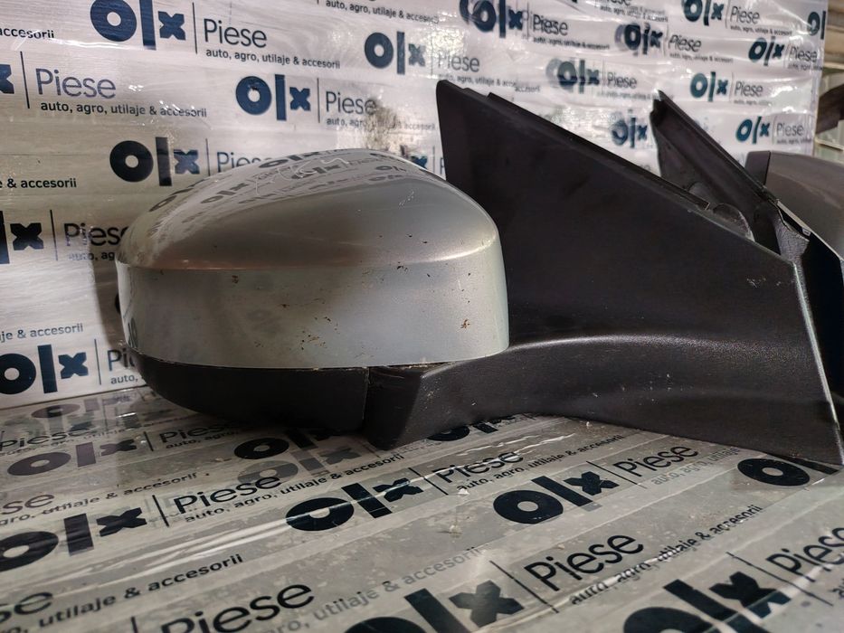 Oglinda,oglinzi Ford mondeo mk4 cu rabatare electrica și lumini ambientale