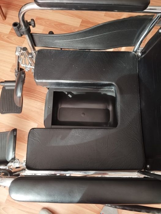 Инвалидная коляска