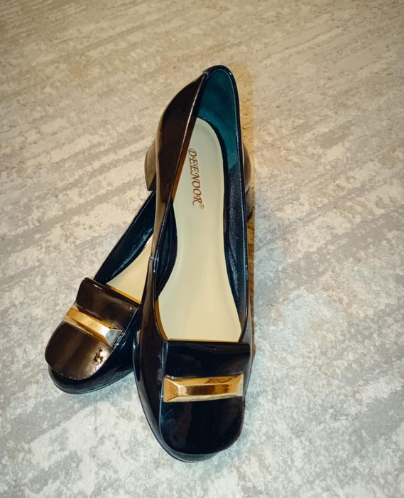 1 рет киілген...