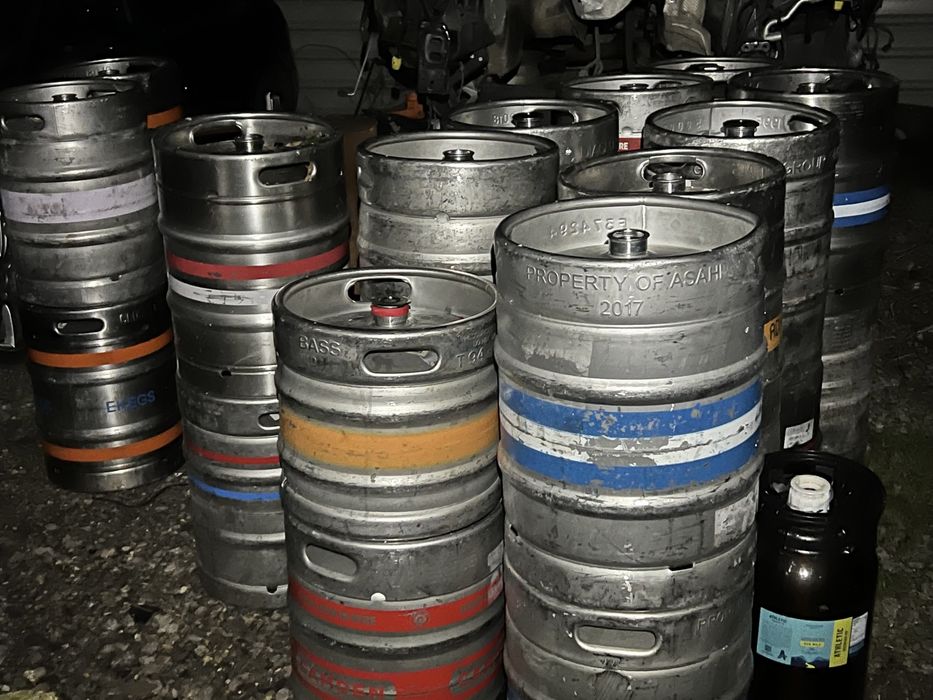 Butoaie de bere mari si mici