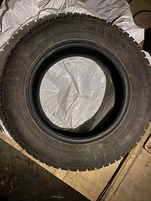 Резина Triangle 215/65/r16