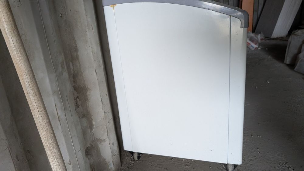 Морозильник Leadbros