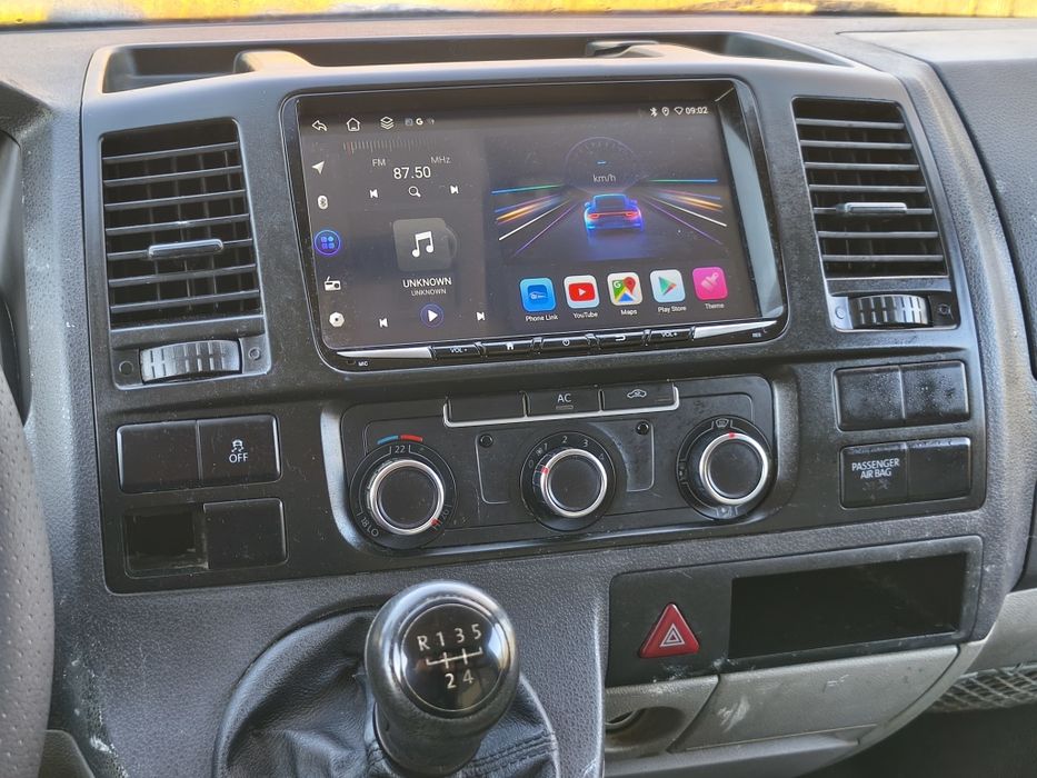 VOLKSWAGEN Transporter 2011 — imagine 5