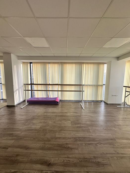 Дава се под наем Магазин в Варна, Автогара - 90 кв.м за 12.75 € - Снимка #3