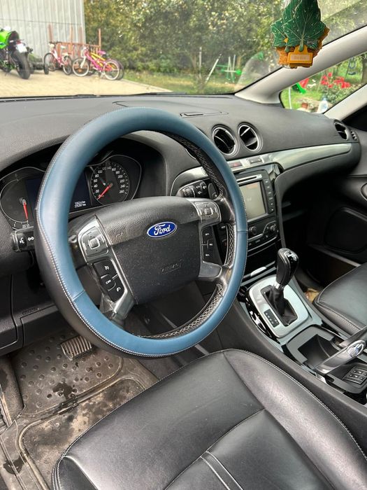Ford S maxx  2012