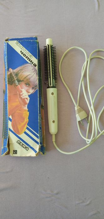 Перука,ретро маша, топла четка,машинка за подстригване