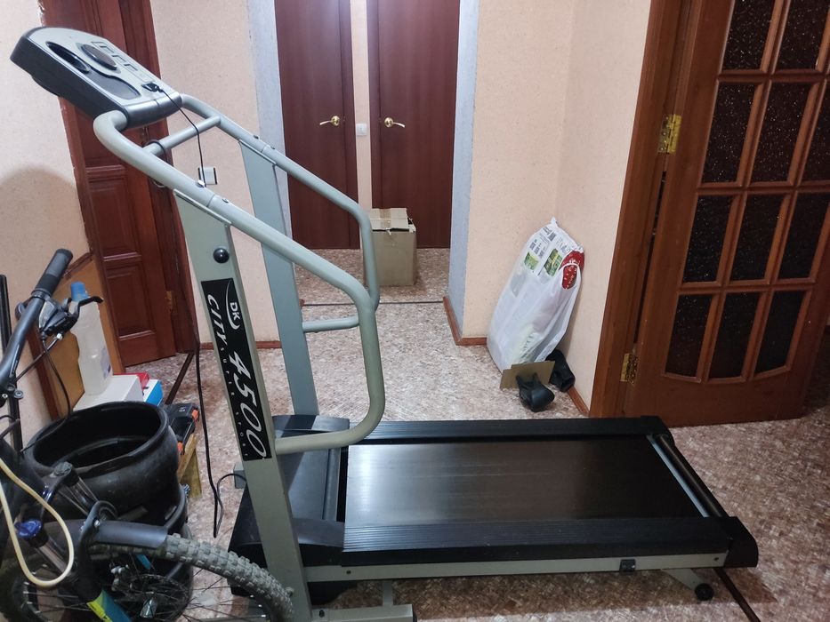 Беговая дорожка б/у