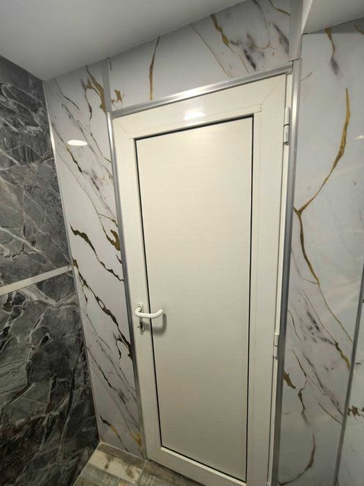 Продава се голям обзаведен мезонет 324 кв.м в центъра на Монтана