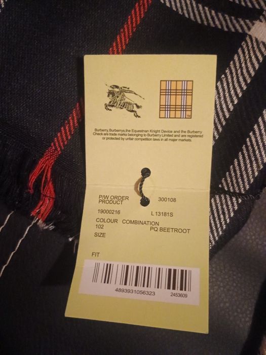 Fulare bărbați  model BURBERRY London