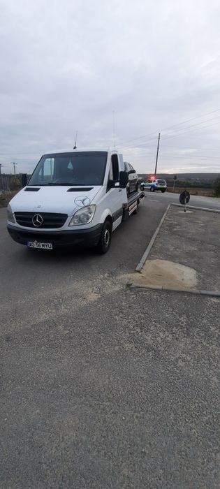 Tractari Auto Platforma non stop service auto 24/24 Transport agregate