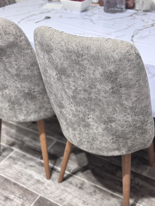 Продам кухонные   стулья