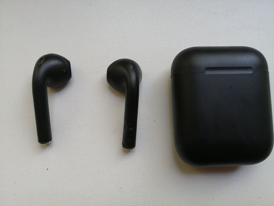 Продам один наушник