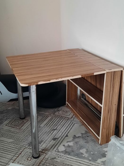 Продам Стол книжка