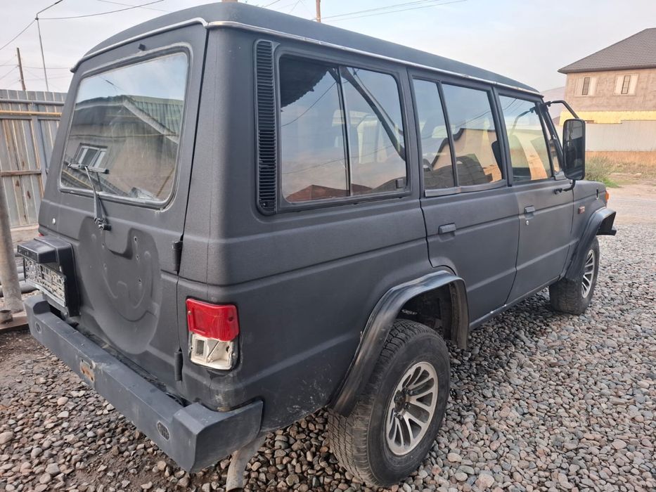 Продаю Паджеро 1 поколения