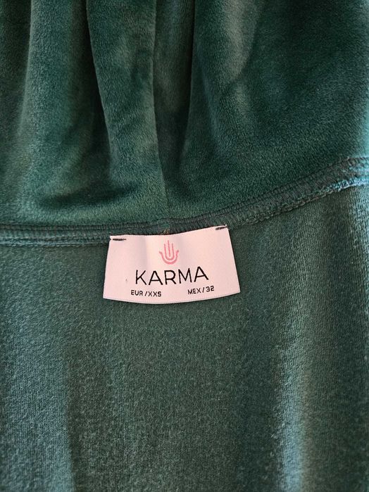 KARMA ориигинален сет в изумрудено зелено