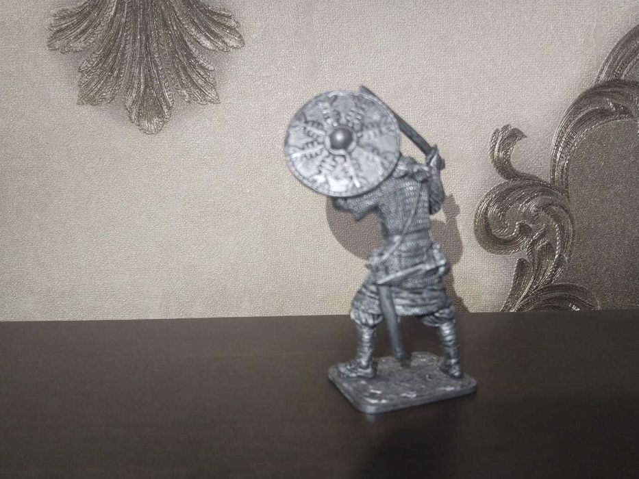 Оловянный солдатик