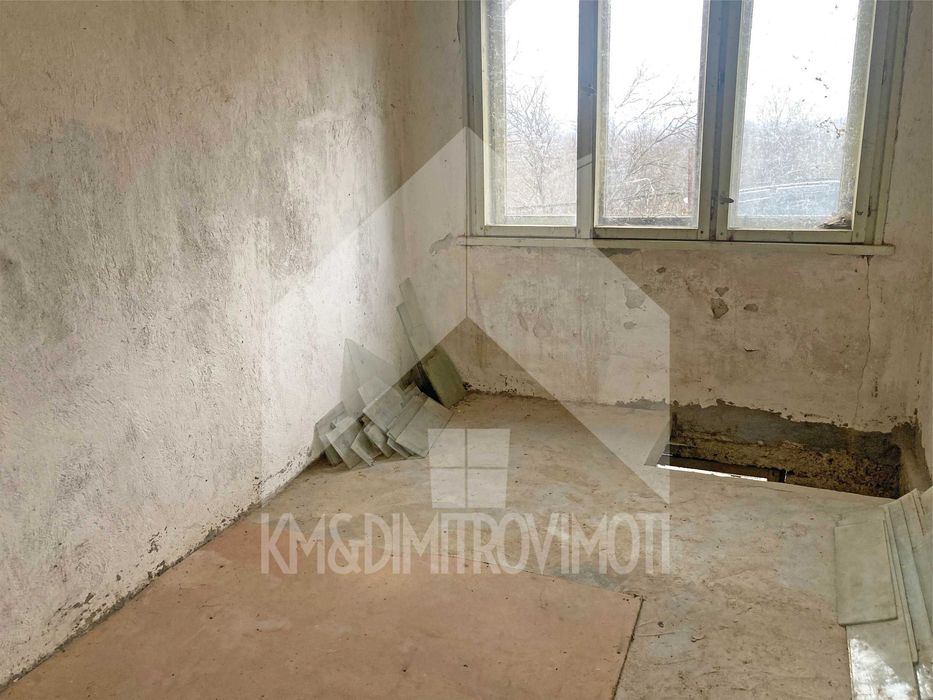 Продава се Къща в с. Мараш, Област Шумен - 120 кв.м за 298 €/кв.м - Снимка #16