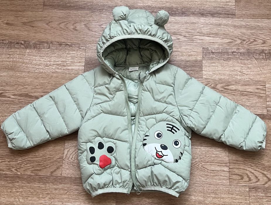 Продам весеннюю курточку