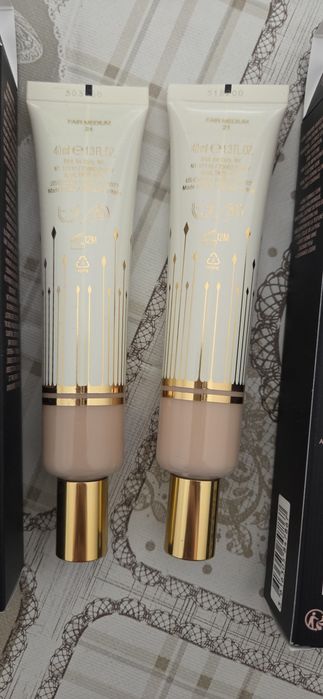 Gucci Beauty Glow Skin Tint Moisturizer