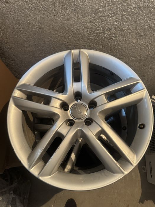 Оригинални Джанти 19 за Ауди А4/А5/А6/А7