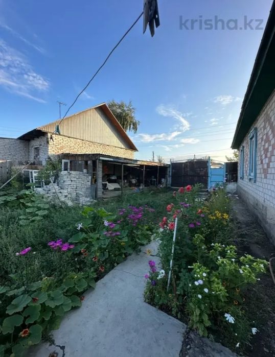 Продам или обменяю дом на скот