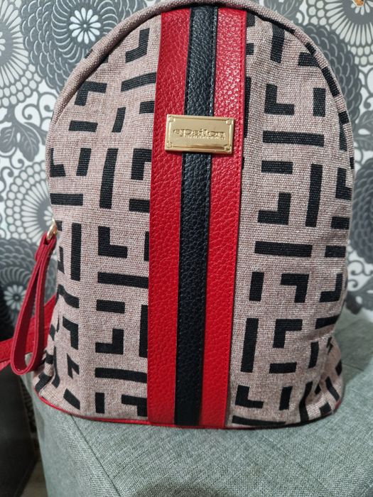 Чисто нова раница,,Epsilon"