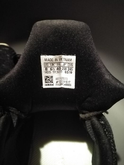 Маратонки Adidas parley