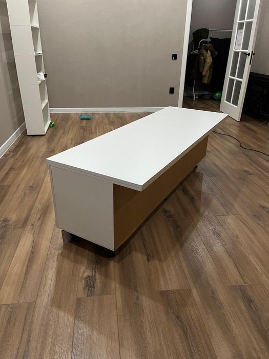 Тумба в хорошем состоянии