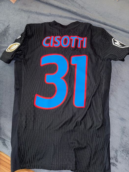 Vând tricou original FCSB