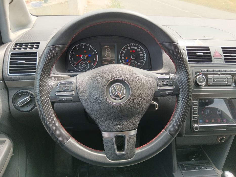 Мулти волан Фолксваген Пасат 7 Туран VW Passat