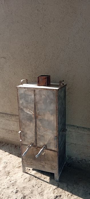 100 litrlik samovar sotiladi