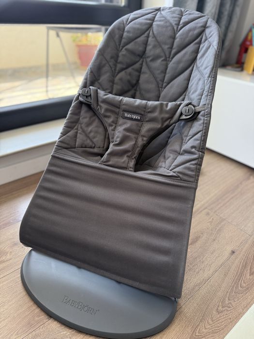 Продавам BabyBjörn Bliss бебешки шезлонг