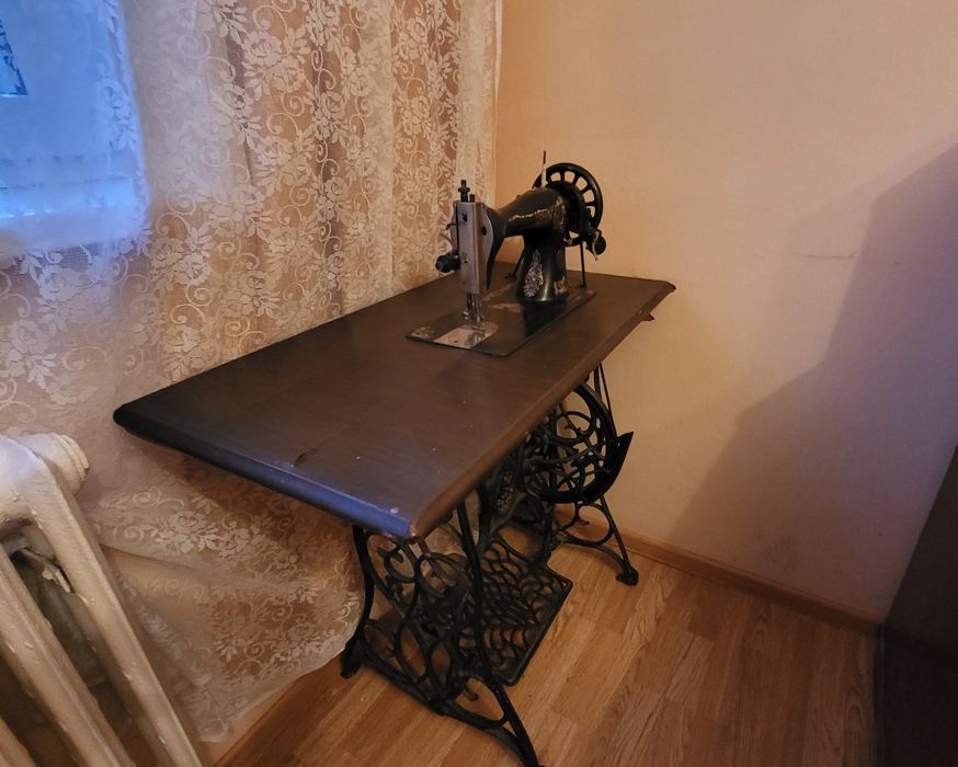 Mașina de cusut Singer