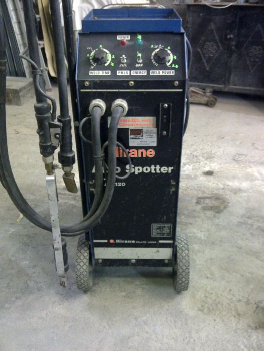 spoter, Aparat de tras tablă și sudură în puncte japonez 8000a 380 v