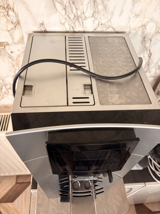 Aparat de Cafea Delonghi