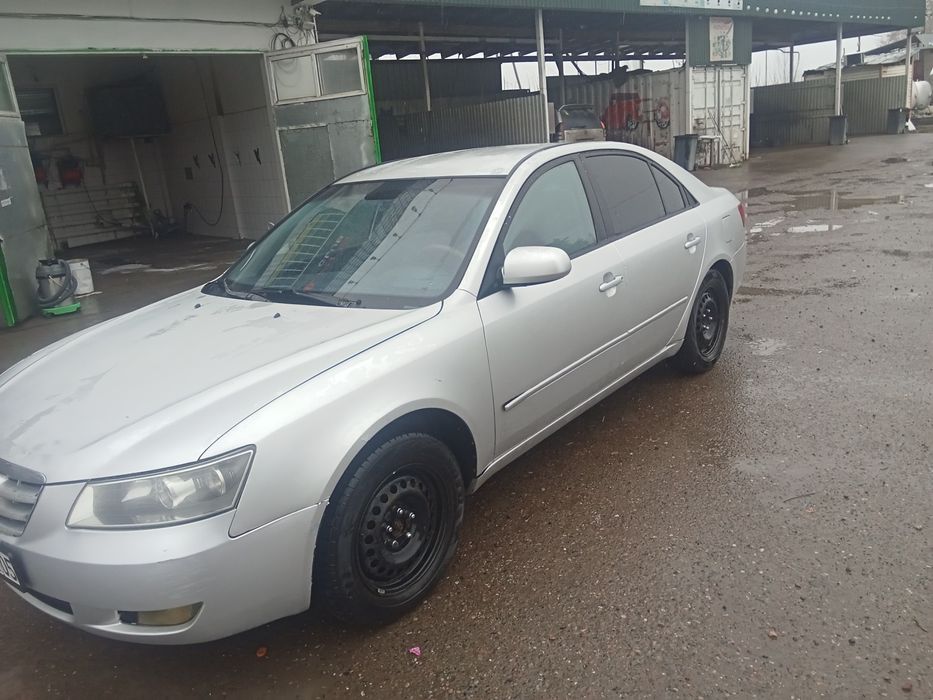 Hyundai sonata NF 2007