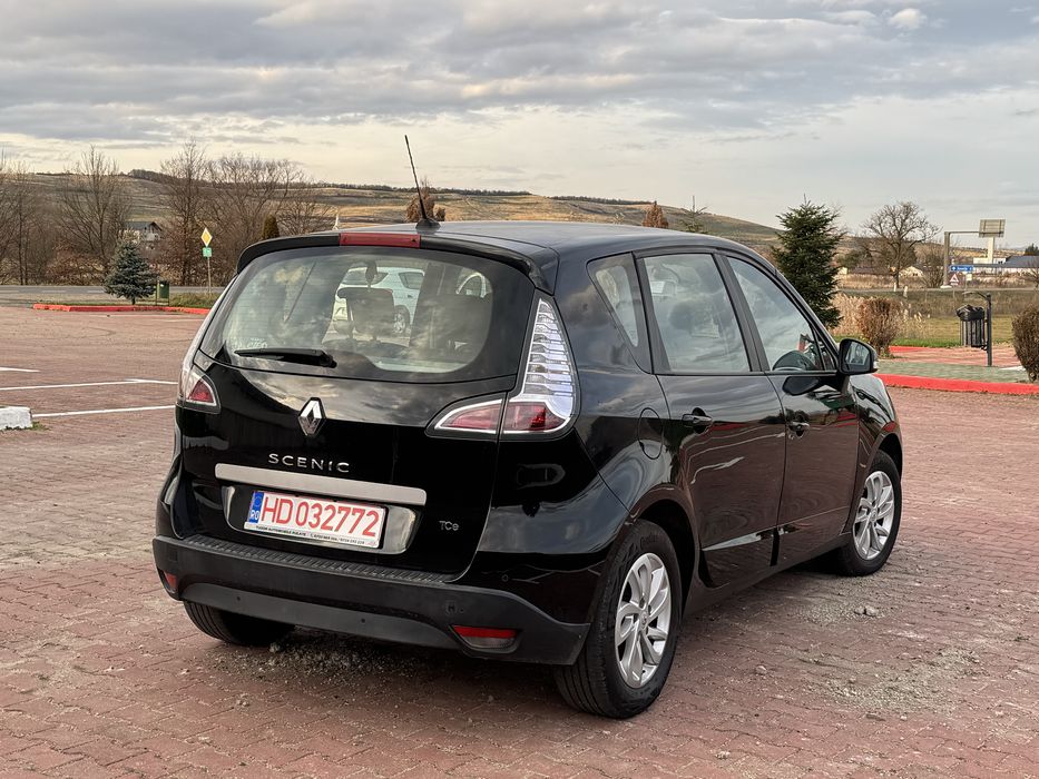 Vând Renault Scenic 3 Facelift Motor 1.2 Benzină E5 Am 2015 Km 136000