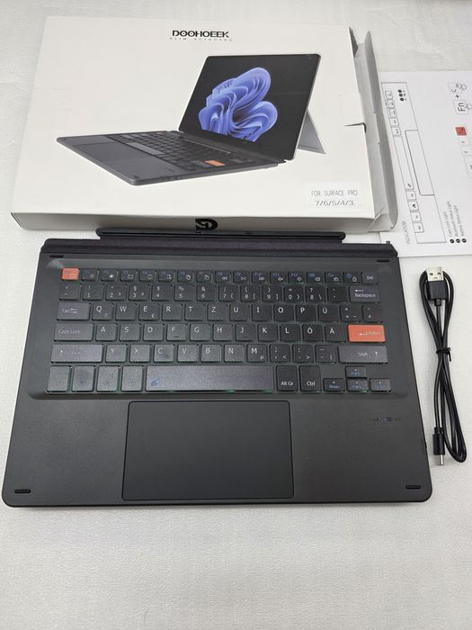Doohoeek Bluetooth клавиатура за Surface Pro 7+/7/6/5/4/3 с подсветка