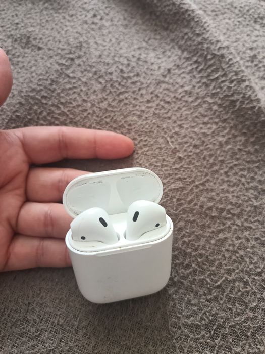 Căști iPhone // ipods