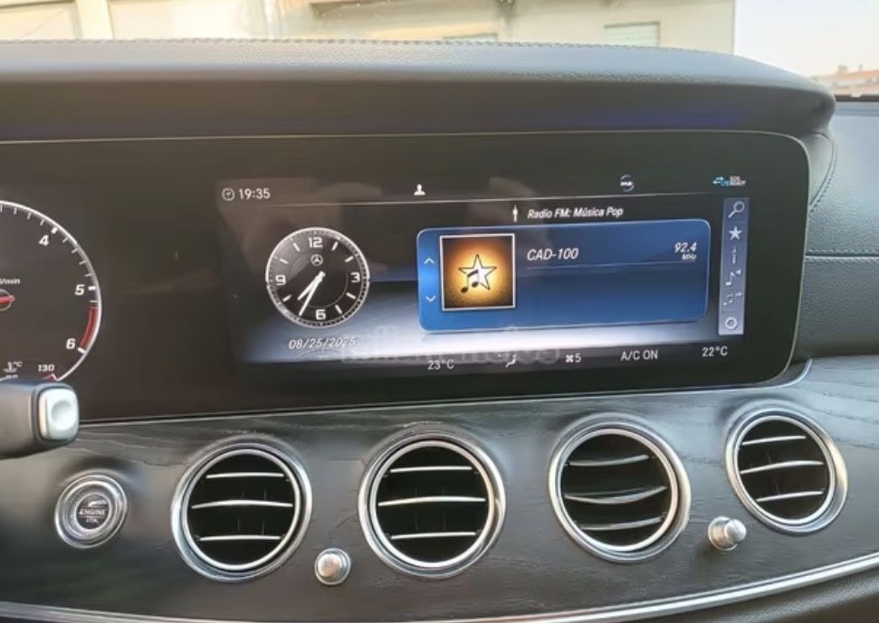 Мерцедес Бенц Е220 AMG Panorama 2019