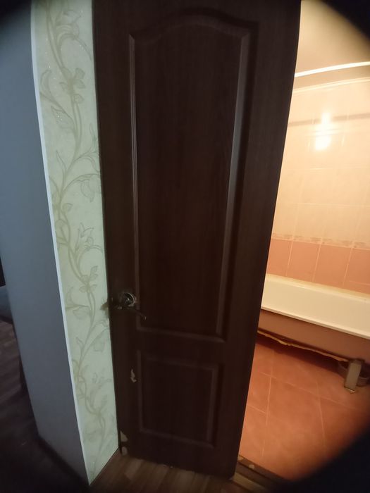 Продам межкомнатные двери