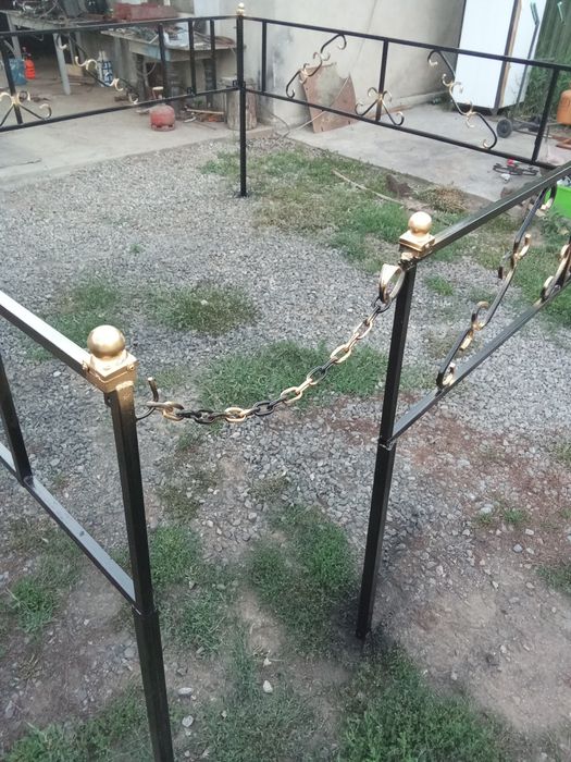 Продам оградку можно с установкай
